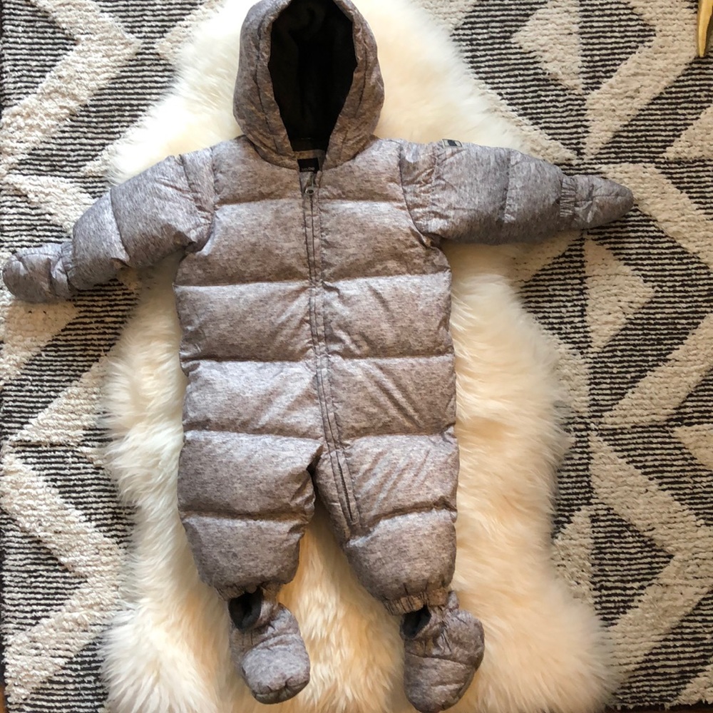 Baby Gap Gray Bunting 6-12 months